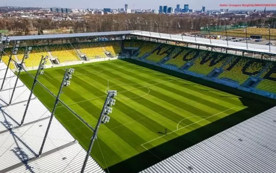 Jak dojechać na mecz GKS Katowice-Górnik Zabrze na Arenie Katowice?