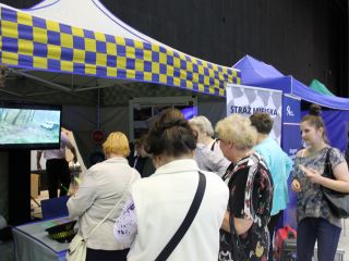 Strażnicy miejscy podczas obchodów wojewódzkiego Święta Policji