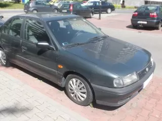 Nissan ul. Tysiąclecia  82