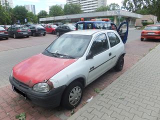 Opel ul. Tysiąclecia 82