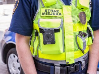 Strażnicy miejscy w Katowicach wyposażeni w kamery osobiste