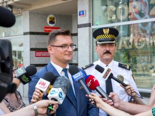 Strażnicy miejscy w Katowicach wyposażeni w kamery osobiste