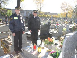 Uczcili pamięć zmarłych koleżanek i kolegów