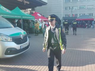 Strażnicy zabezpieczają obchody  Święta Niepodległości 