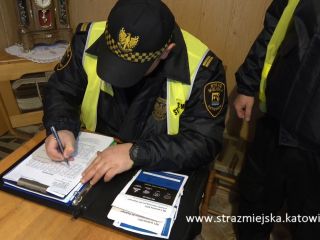 Straż miejska kontroluje piece