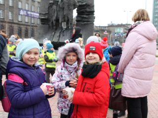 Kranówka katowicka - szluknij sie z kokotka! – takim hasłem Urząd Miasta i Katowickie Wodociągi zachęcają mieszkańców do picia wody z kranu