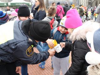 Kranówka katowicka - szluknij sie z kokotka! – takim hasłem Urząd Miasta i Katowickie Wodociągi zachęcają mieszkańców do picia wody z kranu