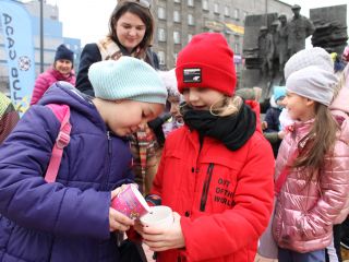 Kranówka katowicka - szluknij sie z kokotka! – takim hasłem Urząd Miasta i Katowickie Wodociągi zachęcają mieszkańców do picia wody z kranu