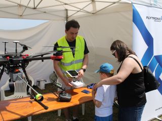 Uczestnicy pikniku rodzinnego Ekoodpowiedzialnie 2019