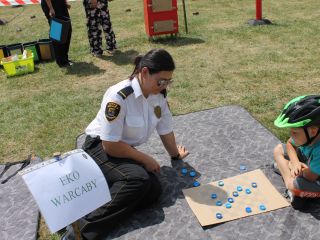 Uczestnicy pikniku rodzinnego Ekoodpowiedzialnie 2019