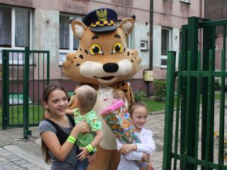 Bezpieczna droga do szkoły w rejonie Szkoły Podstawowej przy ulicy Zarębskiego w Katowicach