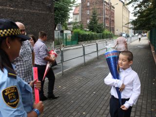 Bezpieczna droga do szkoły w rejonie Szkoły Podstawowej przy ulicy Zarębskiego w Katowicach