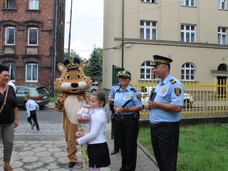 Bezpieczna droga do szkoły w rejonie Szkoły Podstawowej przy ulicy Zarębskiego w Katowicach