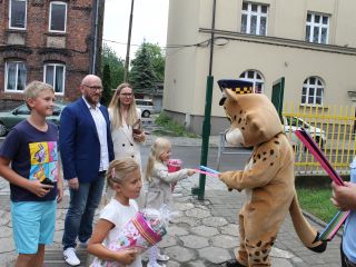 Bezpieczna droga do szkoły w rejonie Szkoły Podstawowej przy ulicy Zarębskiego w Katowicach