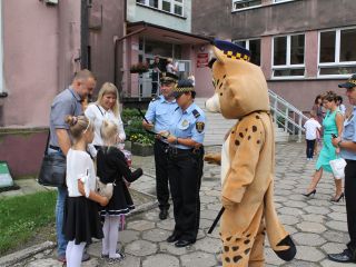 Bezpieczna droga do szkoły w rejonie Szkoły Podstawowej przy ulicy Zarębskiego w Katowicach