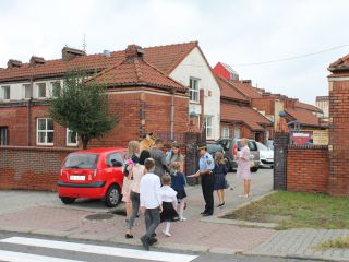 Bezpieczna droga do szkoły w rejonie Szkoły Podstawowej przy ulicy Przyjaznej w Katowicach