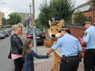 Bezpieczna droga do szkoły w rejonie Szkoły Podstawowej przy ulicy Przyjaznej w Katowicach
