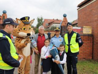 Bezpieczna droga do szkoły w rejonie Szkoły Podstawowej przy ulicy Przyjaznej w Katowicach
