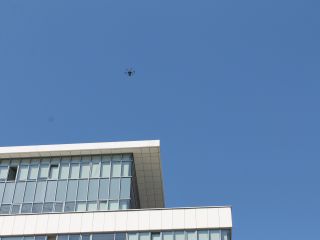 Dron nad budynkiem Urzędu Miejskiego w Katowicach