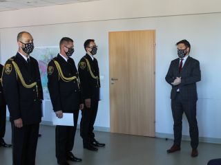Przewodniczący Rady Miasta Katowice Maciej Biskupcki podczas przemówienia