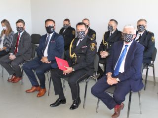 Uroczysta zbórka z okazji Dnia Straży Miejskiej w Katowicach - od lewej Przewodniczący rady Miasta Katowice Maciej Biskupcki, Prezyden Miasta Katowice dr Maciej Krupa, Komendant Straży Miejskiej w Katowicach Paweł Szeląg, Naczelnik WZK Mirosław Cygan