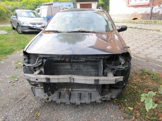 Auto retro, które trafiło na parking strzeżony