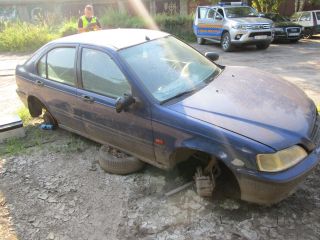Auto retro, które trafiło na parking strzeżony