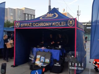 Funkcjonariusze podczas akcji 
