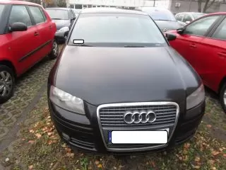 Porzucony samochód