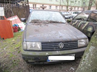 Porzucony samochód